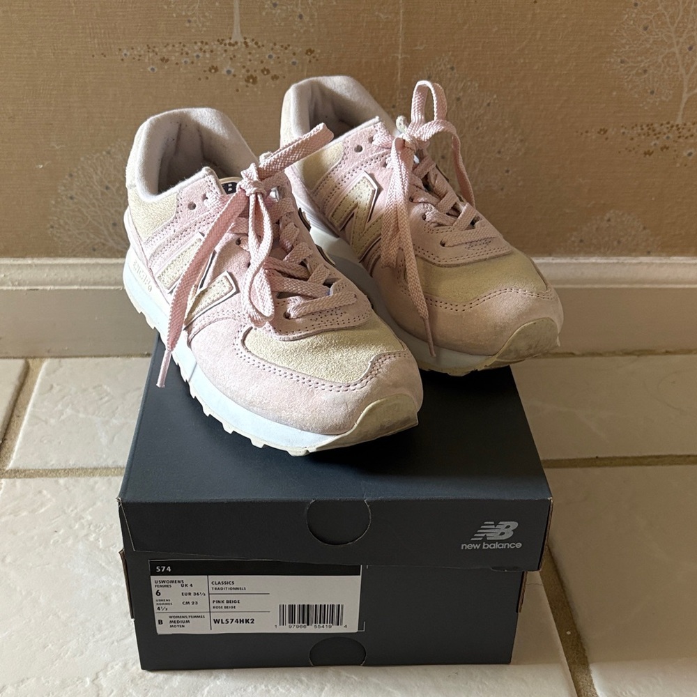 New Balance Pink Women's 574 Classic Sneakers